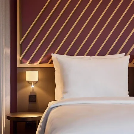 B&B Hotel Ruesselsheim 3* روزلسهايم