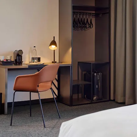 B&B Hotel Ruesselsheim فندق 3*
