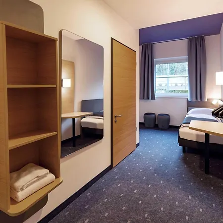 فندق B&B Hotel Ruesselsheim 3*