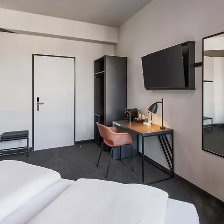 فندق B&B Hotel Ruesselsheim روزلسهايم